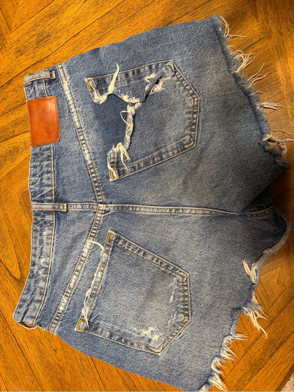 Zara distressed denim shorts size 8 - Picture 5 of 6